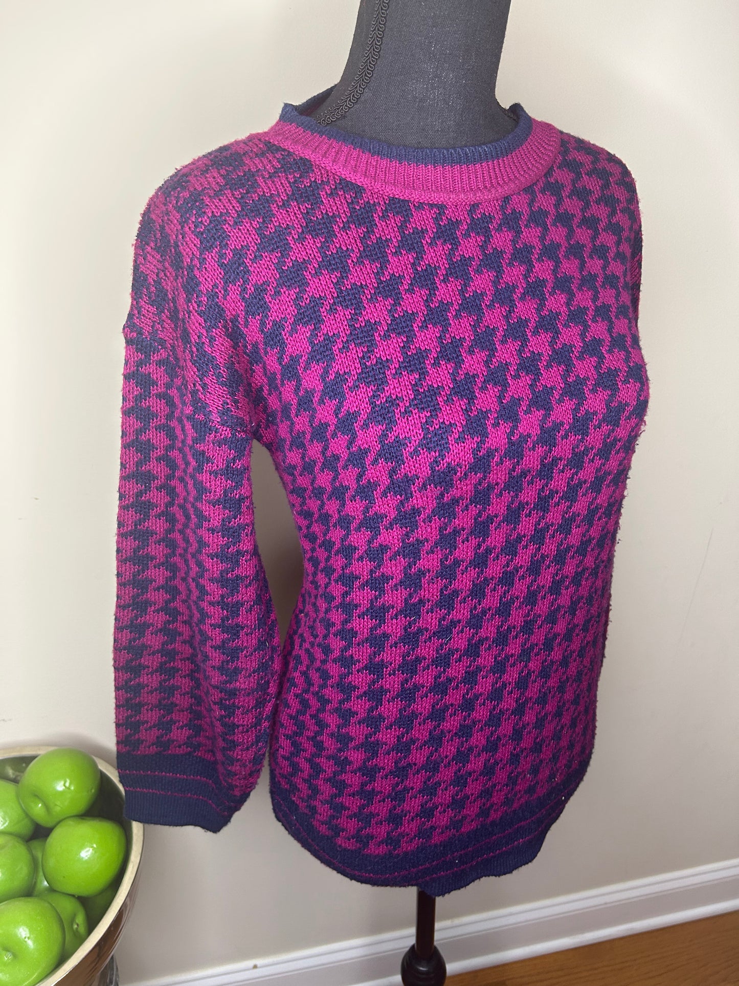 Sweaters USA Maroon and Navy Houndstooth Sweater